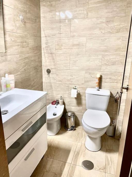 Shared Apartment! Piso Compartido! Общая Квартира! Севилья Экстерьер фото